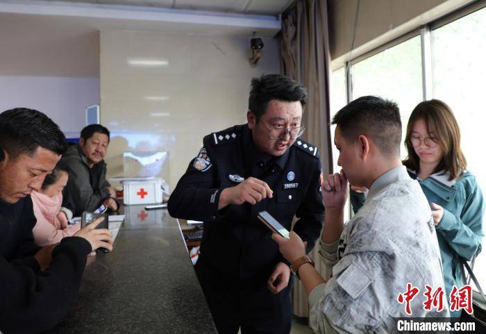 关于办证件的信息